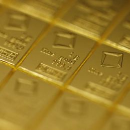 Tiny gold bars latest rage for jittery investors